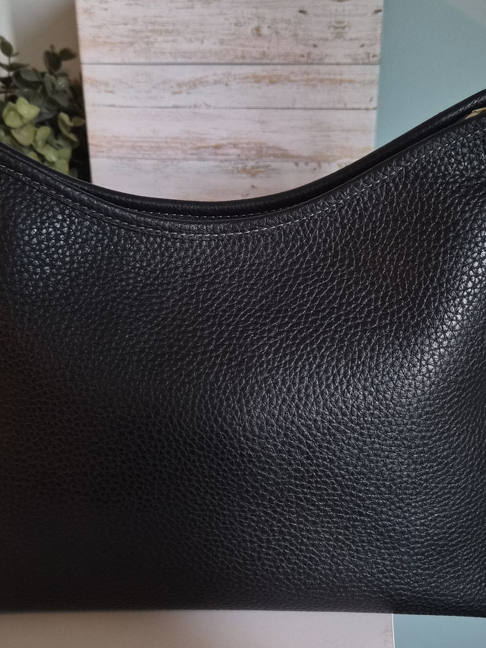 Coach Crossbody Bag - Picture 3 of 9